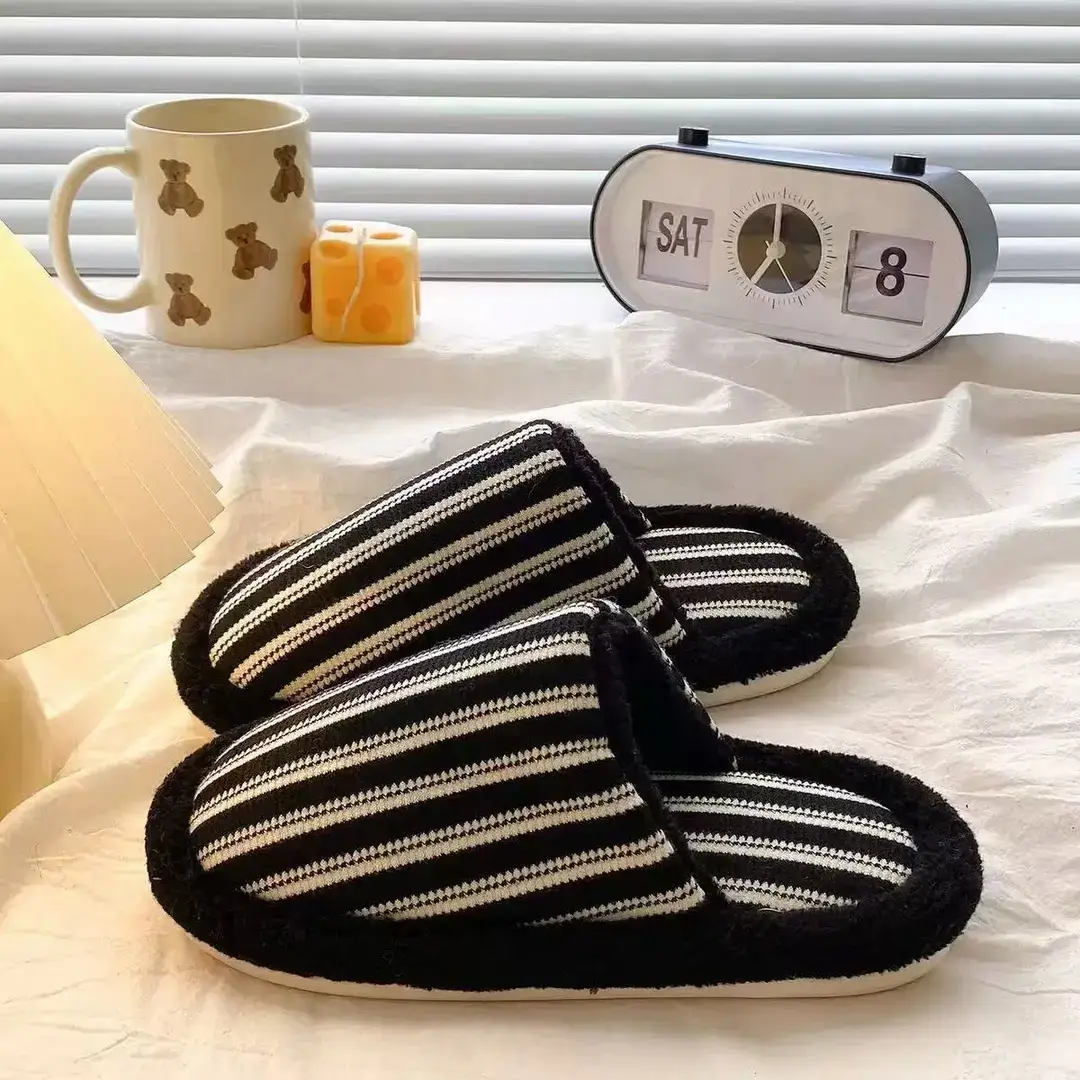 Cotton Slippers for Women, Thick-Soled, Non-Slip, Cute Cartoon Furry Slippers, Versatile Dormitory Cotton Slippers, 2026 New Autumn and Winter Models