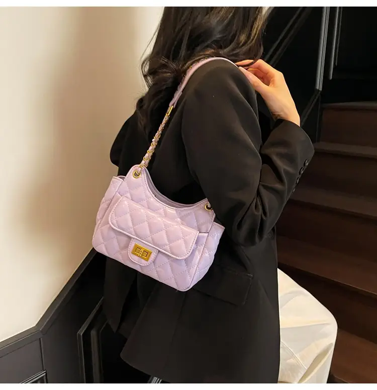White Quilted Chain Shoulder Bag for Women — feature 26