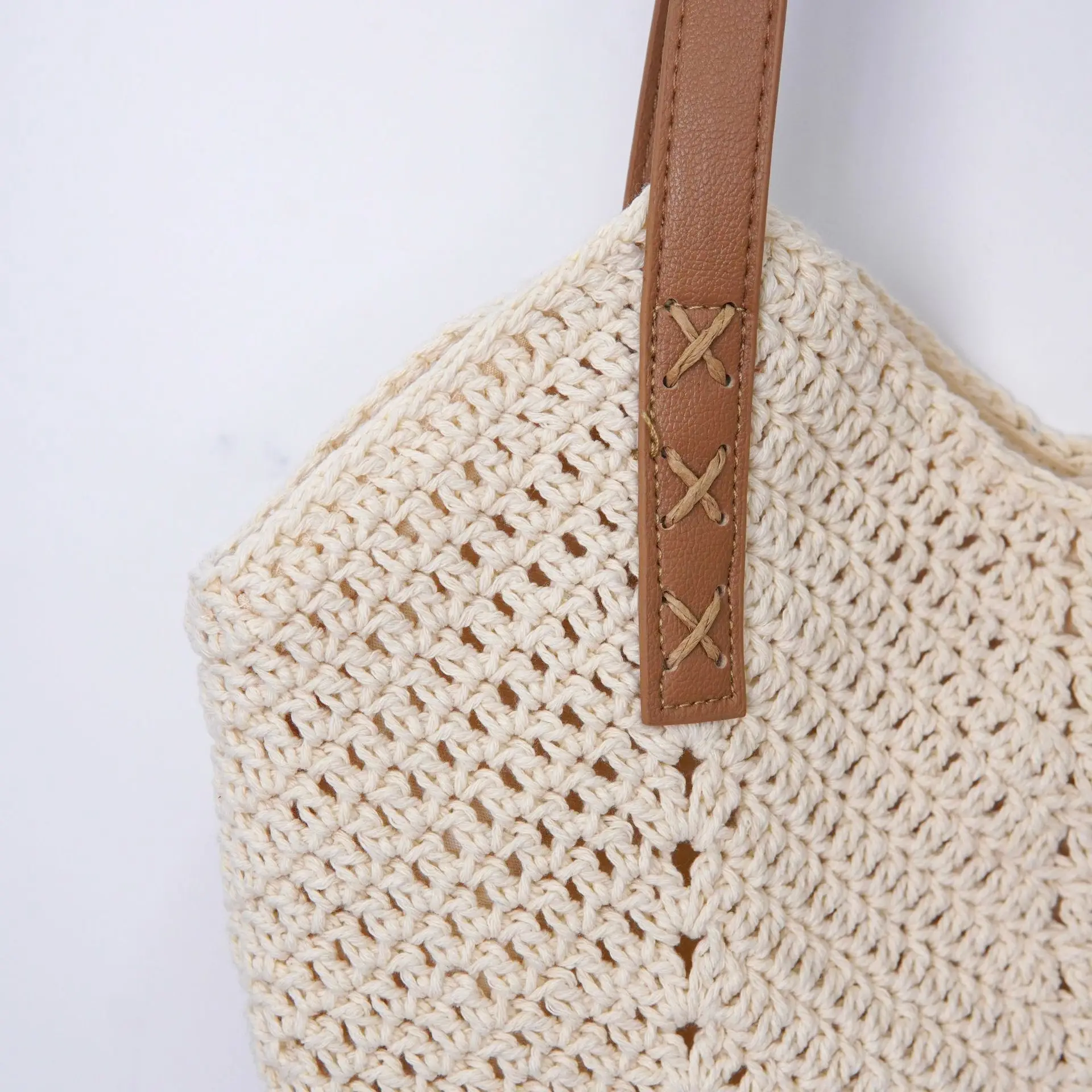Women's Cut Out Woven Straw Tote Bag Beige 37cm — feature 10