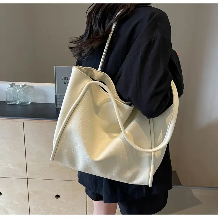 Women's Large Capacity Leather Tote Bag Brown 2025 — feature 33