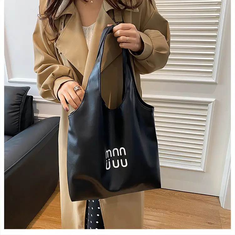 Black One-Shoulder Large Capacity Tote Bag for Women — feature 17