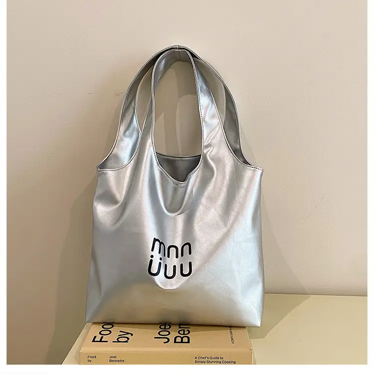 Black One-Shoulder Large Capacity Tote Bag for Women — feature 21