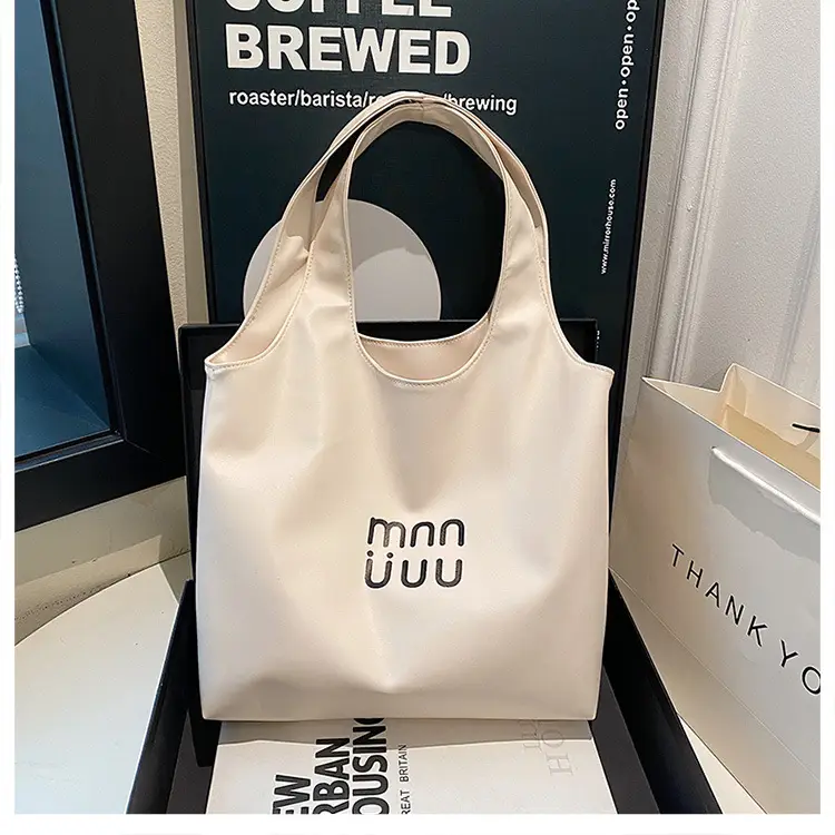 Black One-Shoulder Large Capacity Tote Bag for Women — feature 25