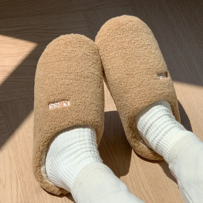 2025 New Cotton Slippers for Women Winter Home Use Indoor Couple Silent Floor Non-Slip Warm Cotton Slippers - Image 7