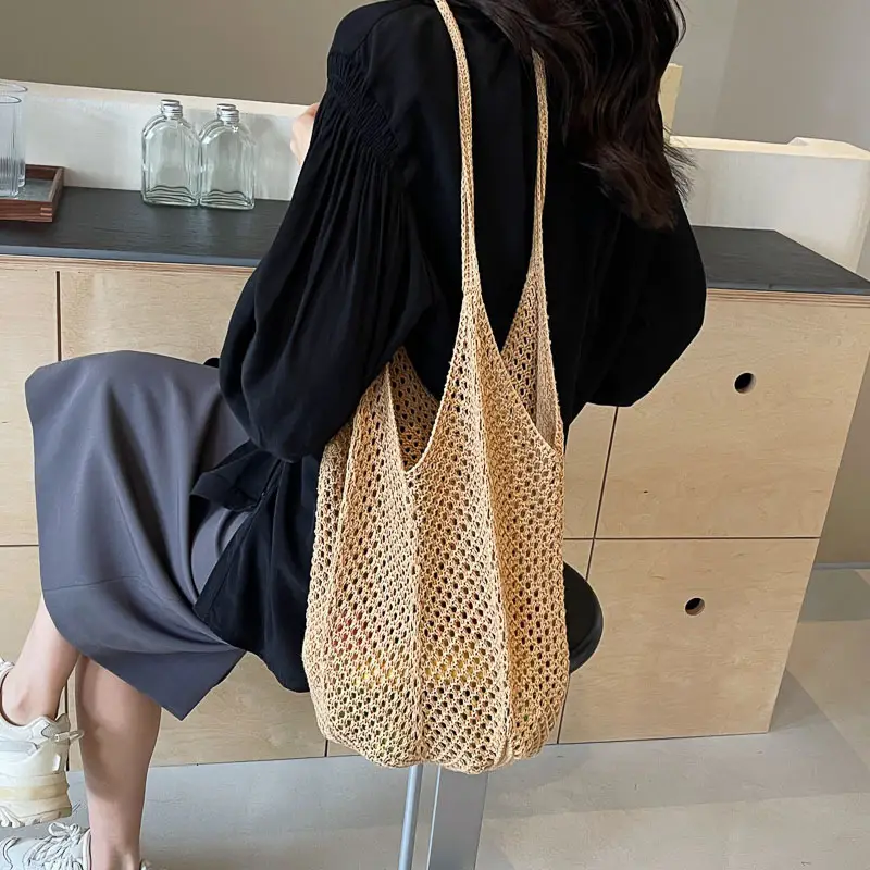 Women Woven Straw Handbag Large Capacity Summer Travel Bag