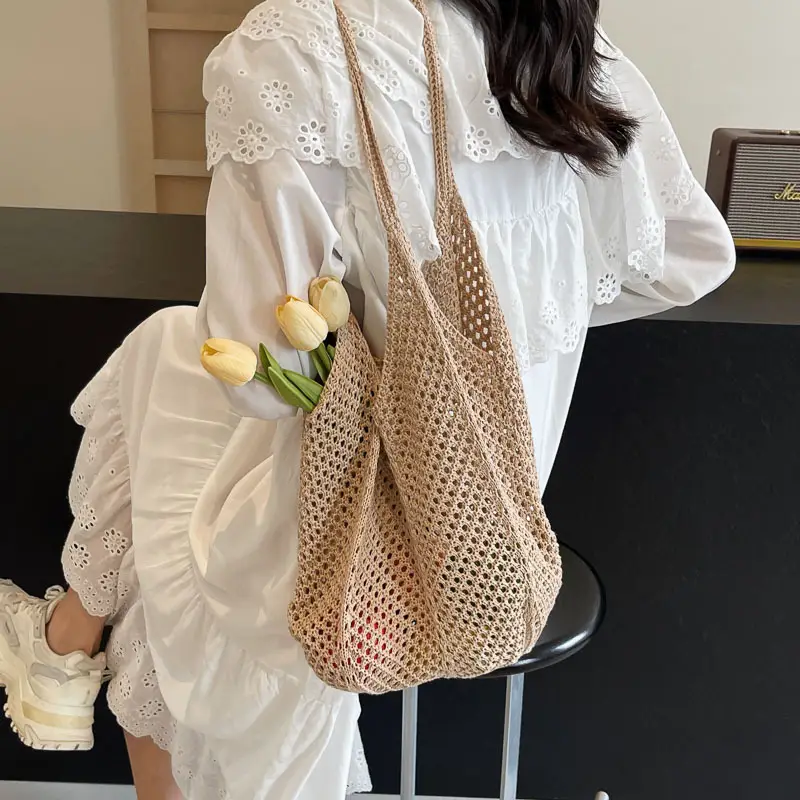 Women Woven Straw Handbag Large Capacity Summer Travel Bag