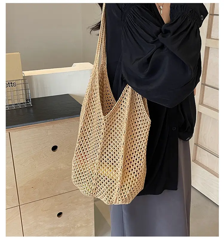 Women Woven Straw Handbag Large Capacity Summer Travel Bag — feature 2