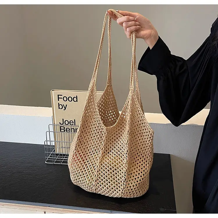 Women Woven Straw Handbag Large Capacity Summer Travel Bag — feature 22