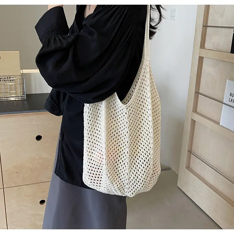 Women Woven Straw Handbag Large Capacity Summer Travel Bag — feature 29