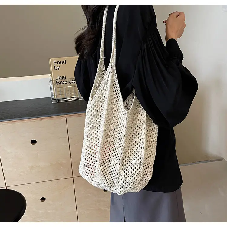 Women Woven Straw Handbag Large Capacity Summer Travel Bag — feature 30