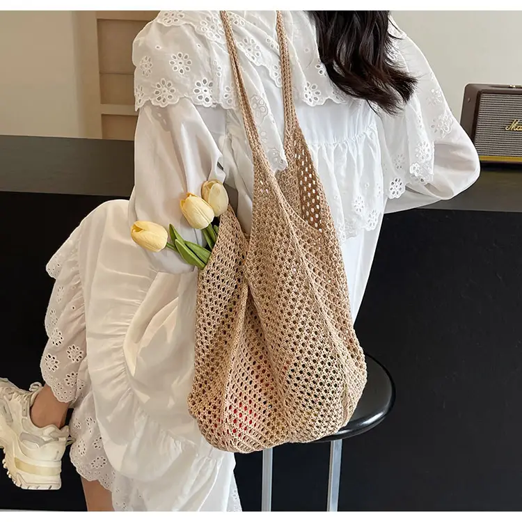 Women Woven Straw Handbag Large Capacity Summer Travel Bag — feature 34