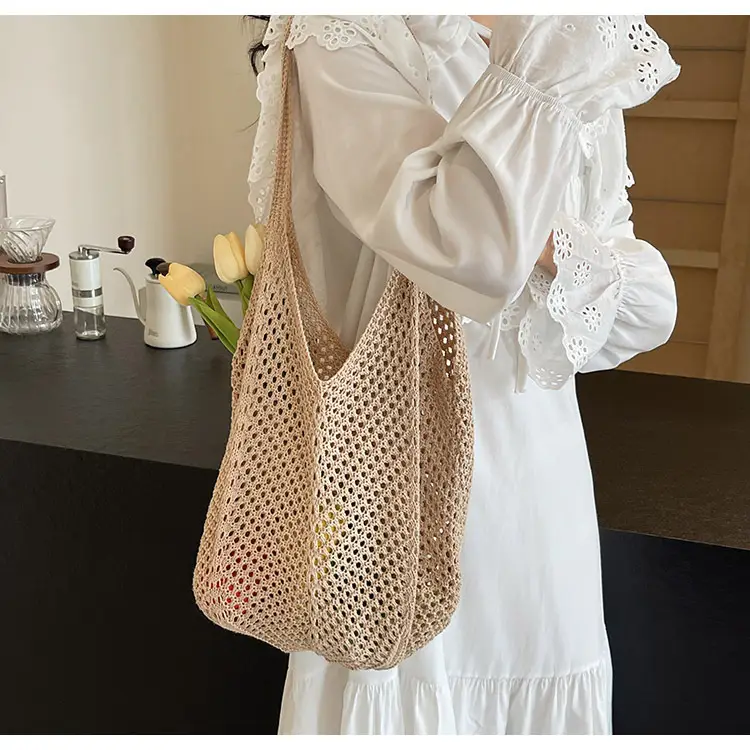Women Woven Straw Handbag Large Capacity Summer Travel Bag — feature 40