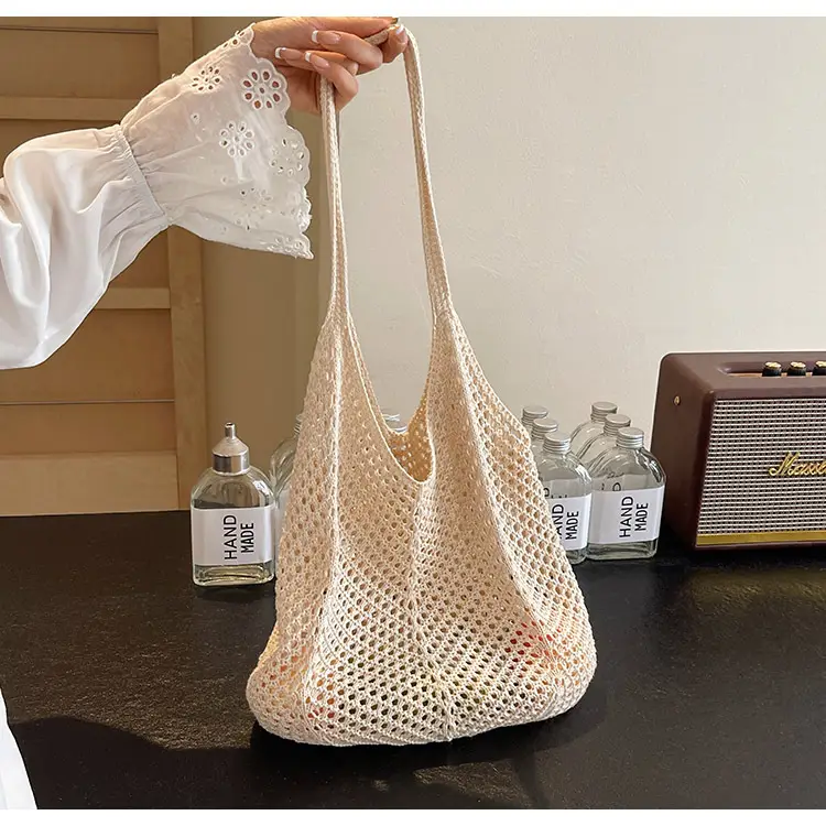 Women Woven Straw Handbag Large Capacity Summer Travel Bag — feature 41