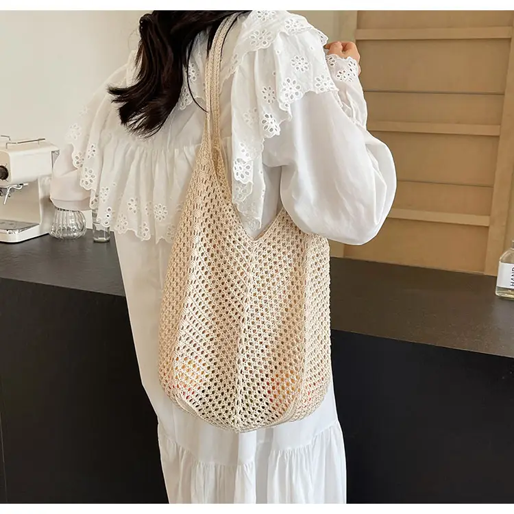 Women Woven Straw Handbag Large Capacity Summer Travel Bag — feature 47