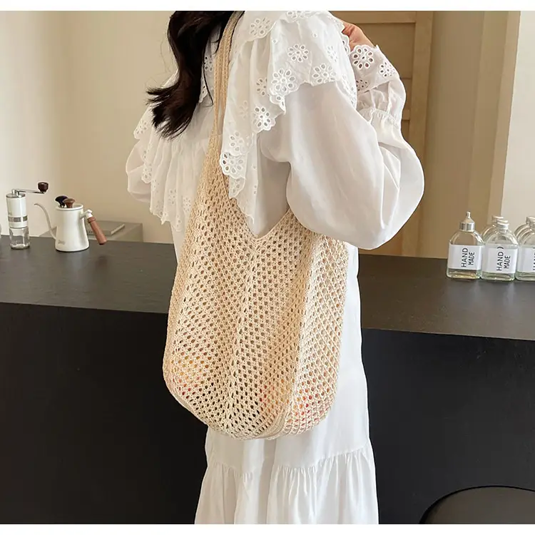 Women Woven Straw Handbag Large Capacity Summer Travel Bag — feature 48