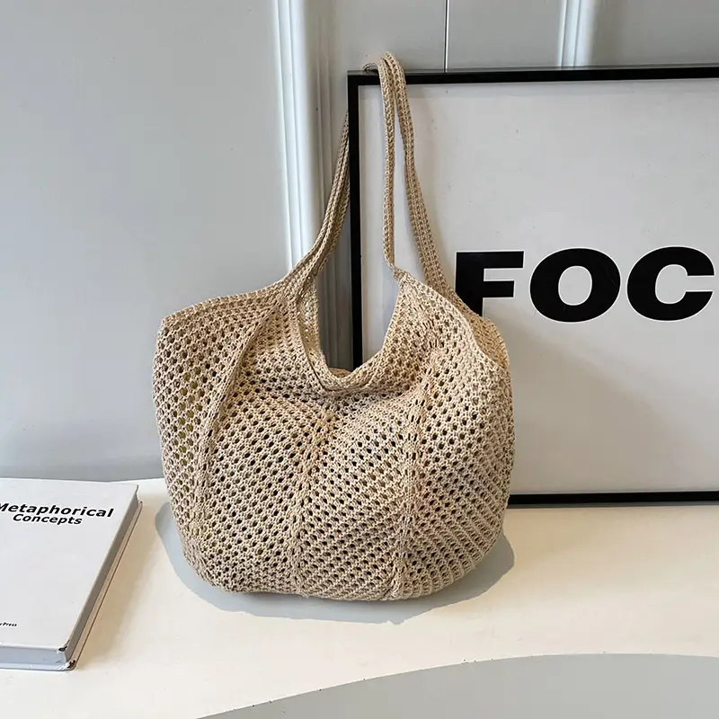 Women Woven Straw Handbag Large Capacity Summer Travel Bag