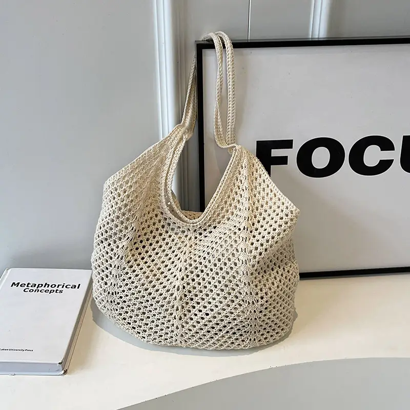 Women Woven Straw Handbag Large Capacity Summer Travel Bag