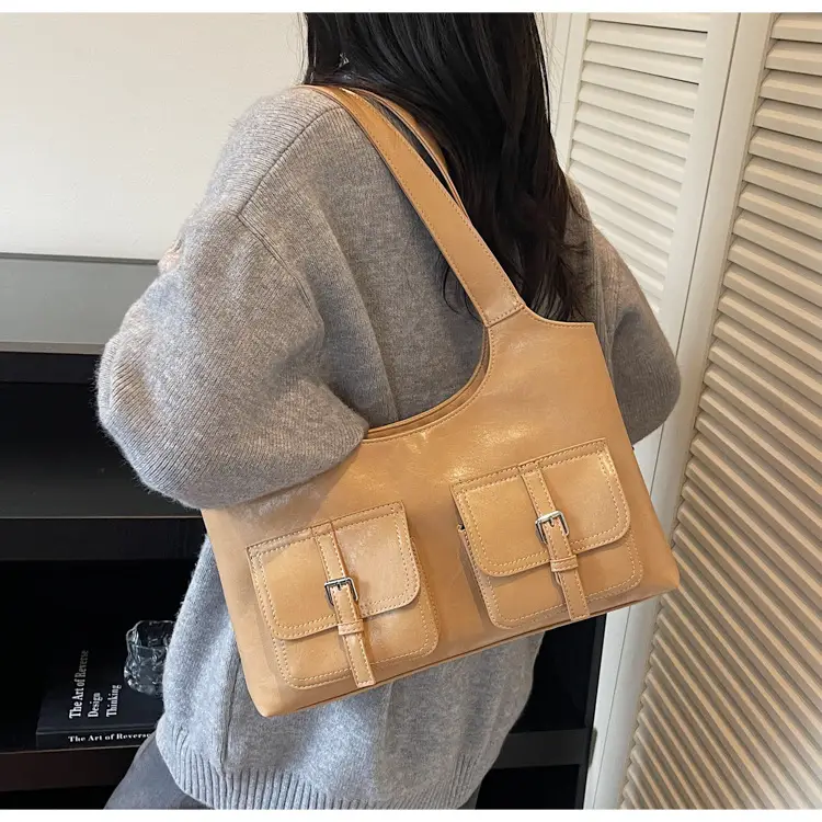 Women's Large Capacity Leather Shoulder Bag Brown 2025 — feature 21