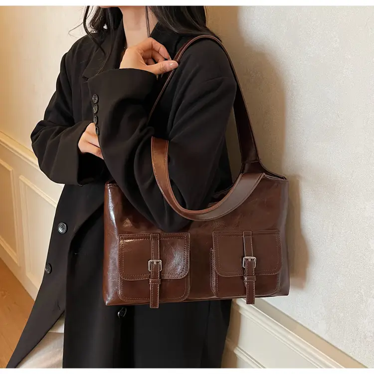 Women's Large Capacity Leather Shoulder Bag Brown 2025 — feature 24
