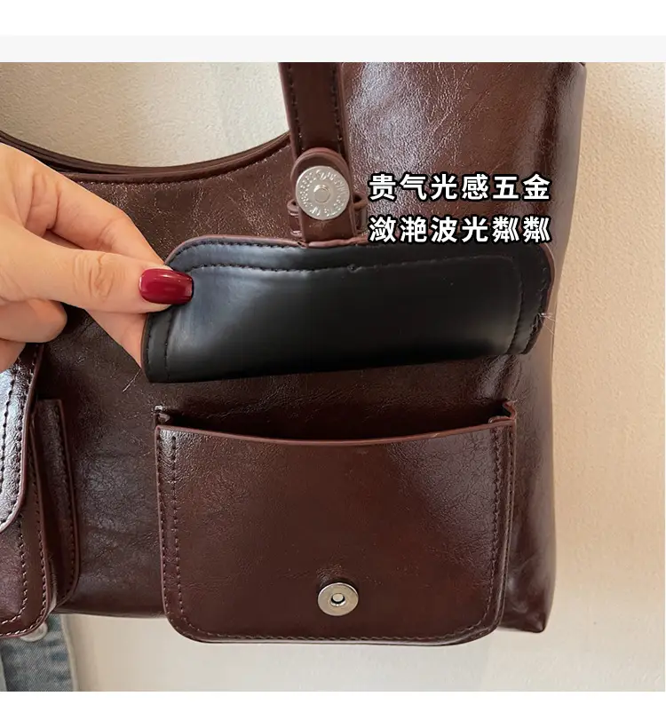 Women's Large Capacity Leather Shoulder Bag Brown 2025 — feature 7