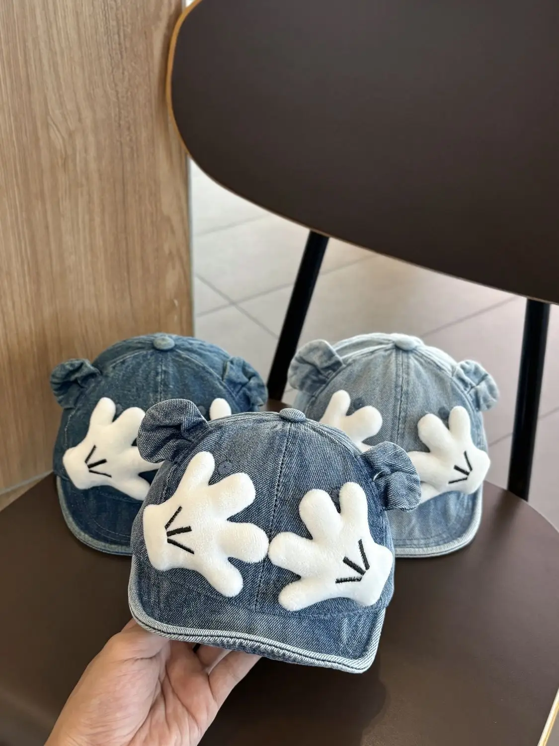Baby Denim Baseball Cap with Gloves for Kids — feature 2