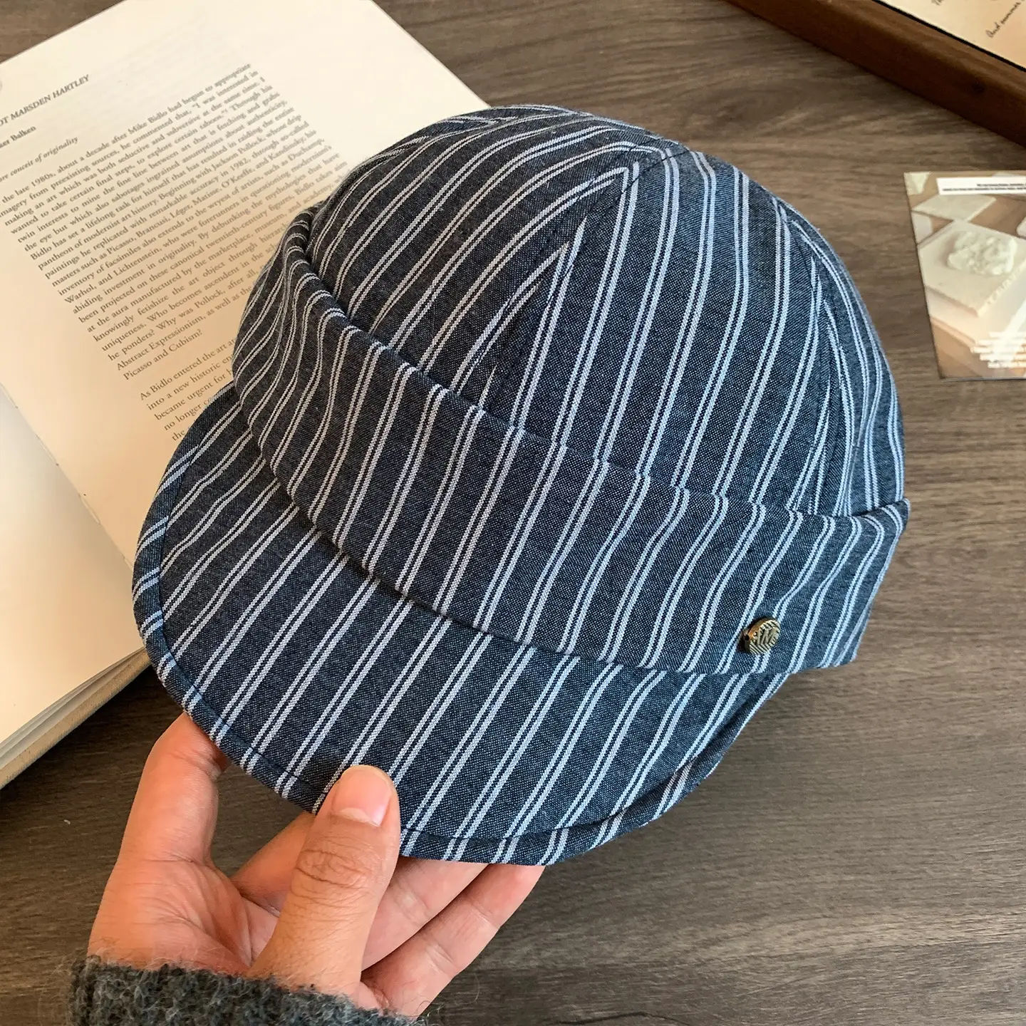 Women Japanese Retro Linen Duckbill Cap Brown Striped - Image 3