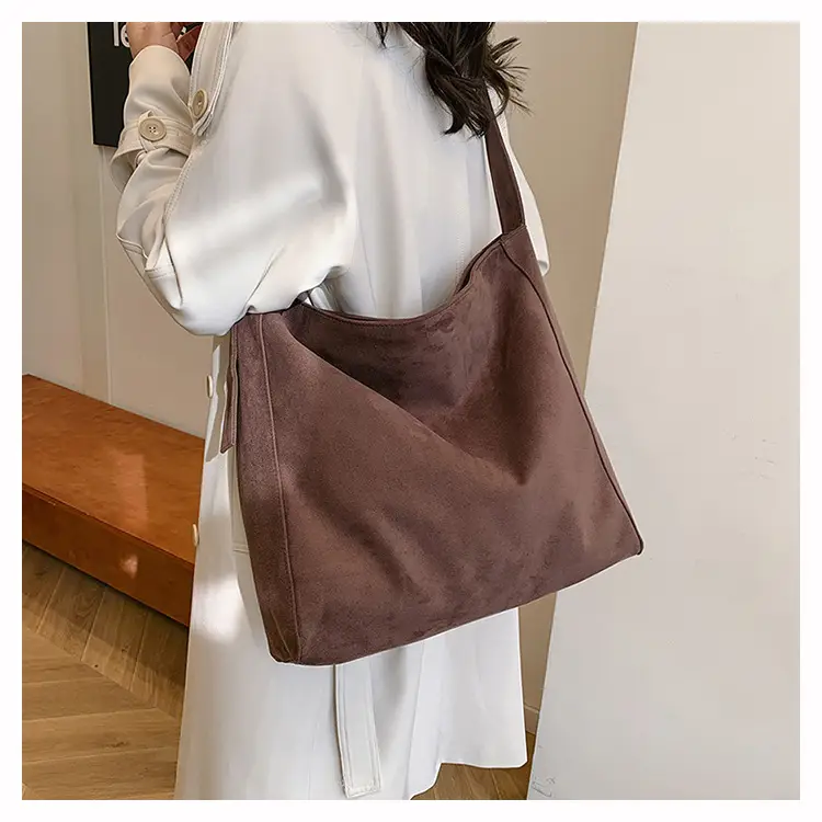 Black Crossbody Tote Bag Large Capacity 2025 — feature 10