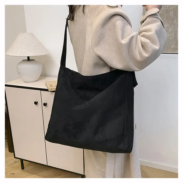Black Crossbody Tote Bag Large Capacity 2025 — feature 11