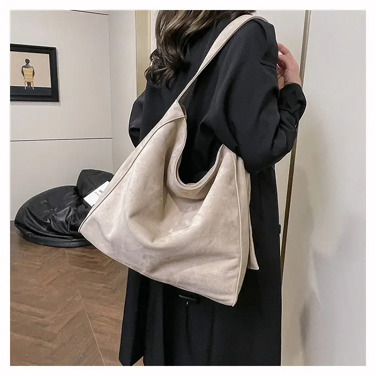 Black Crossbody Tote Bag Large Capacity 2025 — feature 16