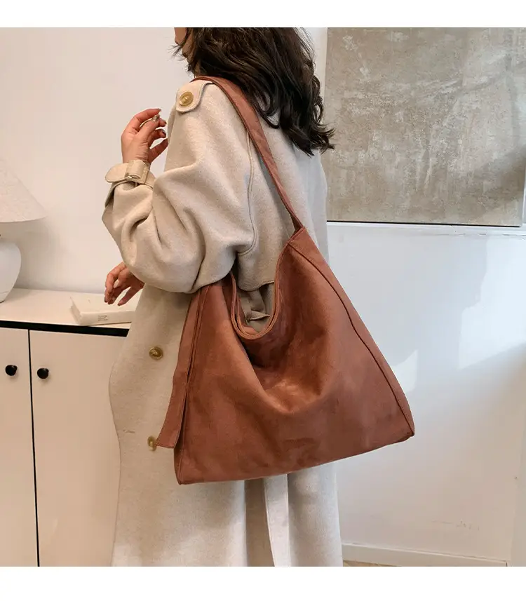 Black Crossbody Tote Bag Large Capacity 2025 — feature 2