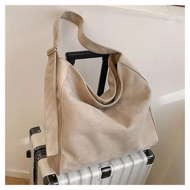 Black Crossbody Tote Bag Large Capacity 2025 — feature 23