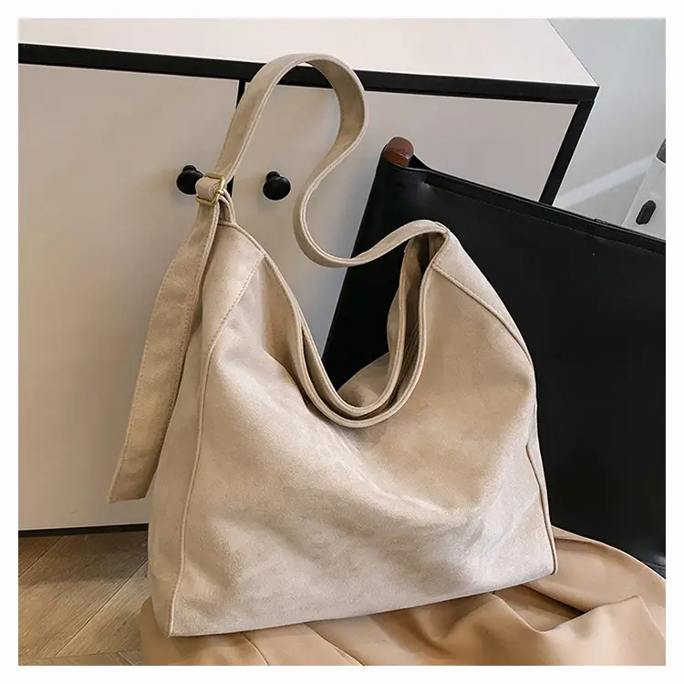 Black Crossbody Tote Bag Large Capacity 2025 — feature 25