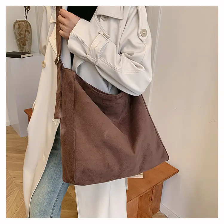 Black Crossbody Tote Bag Large Capacity 2025 — feature 9