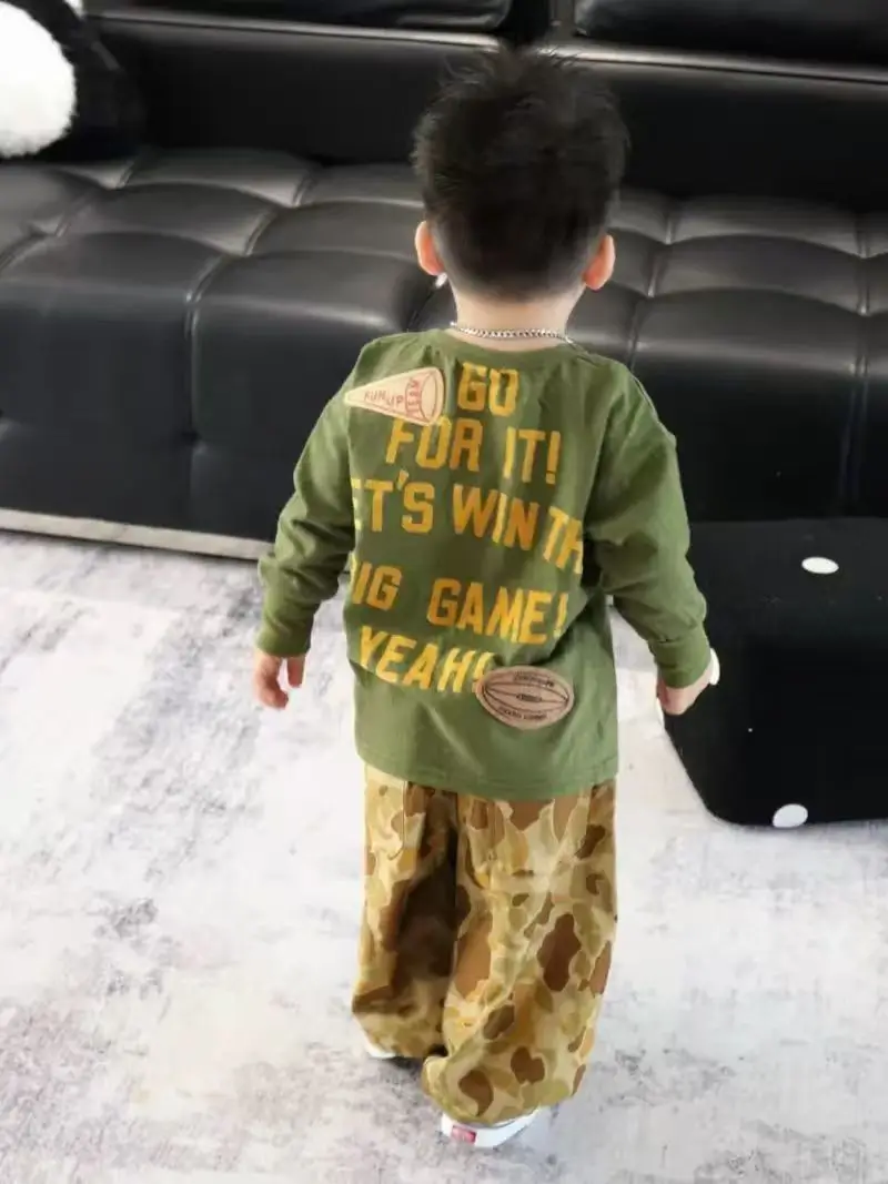 Boys Autumn Camo Print Suit 2025 — feature 3