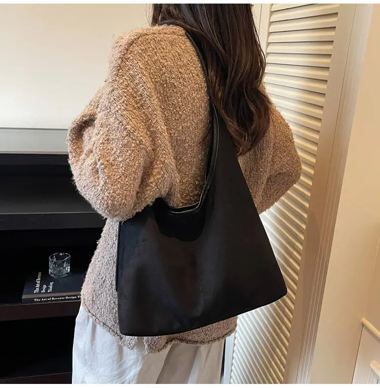Black Suede Shoulder Crossbody Bag for Women Large Capacity 2026 — feature 19