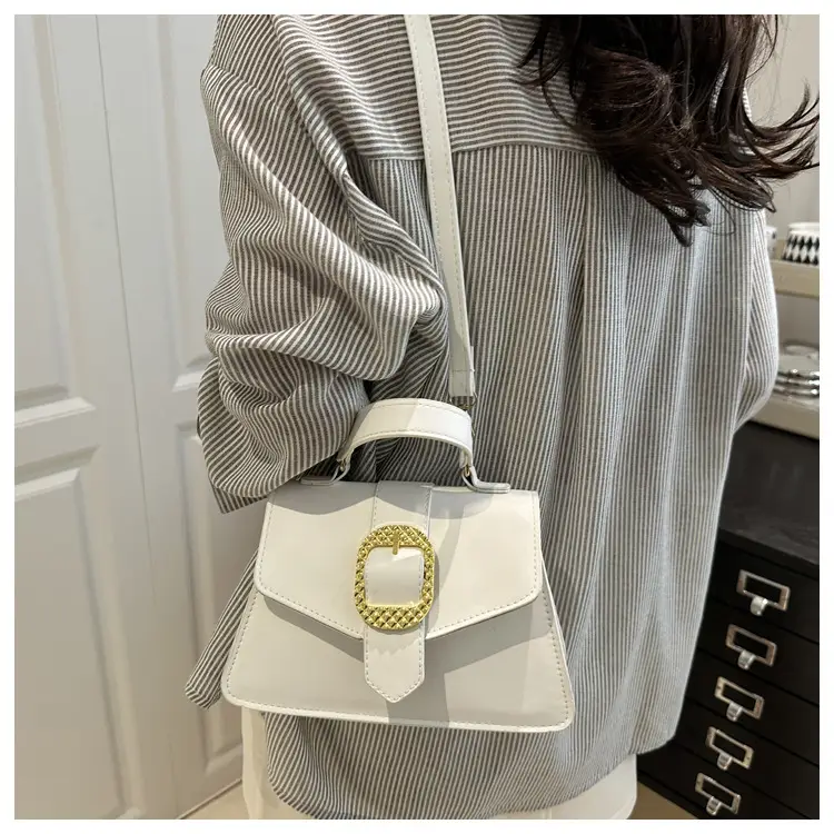 Red Leather Crossbody Bag for Women 2025 — feature 18