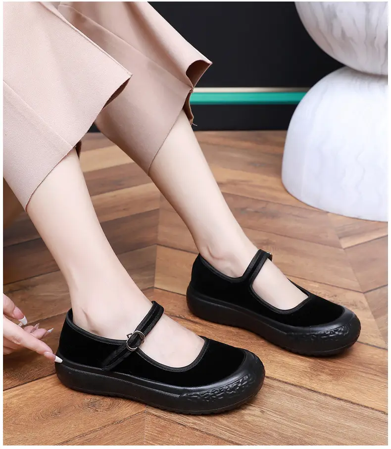 Old Beijing Cloth Shoes for Women in Winter, Fleece-Lined Warm Work Shoes, Soft-Soled Cotton Shoes, Hotel Work Shoes That Will Not Tire Your Feet after Standing for a Long Time — feature 15