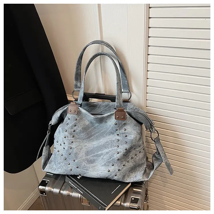 Women Rivet Bag Large Capacity Satchel Commuter Tote — feature 27