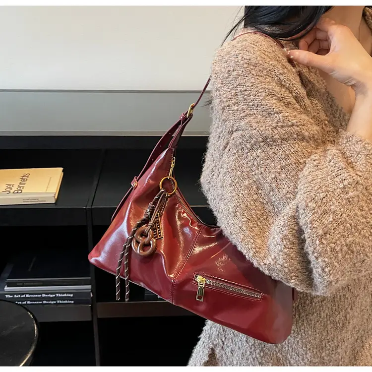 Vintage Red Leather Crossbody Bag for Women 2026 — feature 11