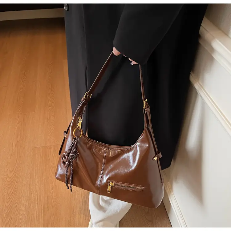 Vintage Red Leather Crossbody Bag for Women 2026 — feature 19