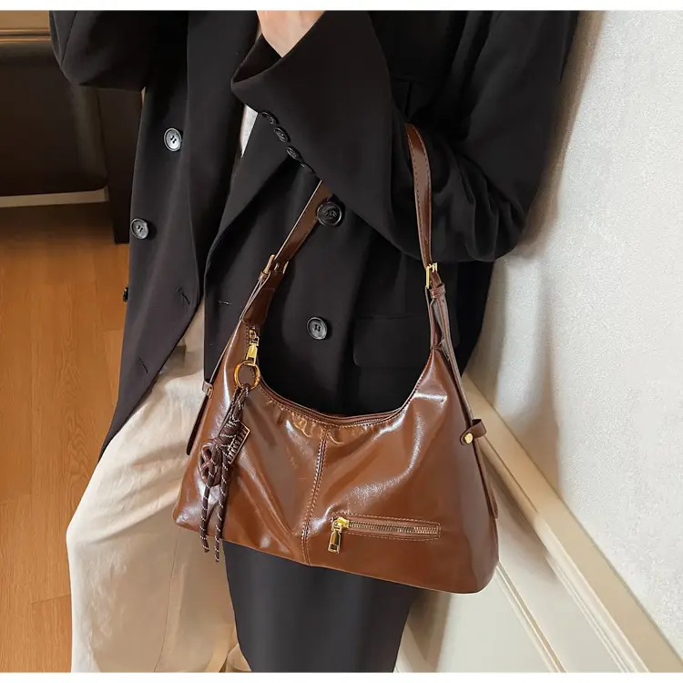 Vintage Red Leather Crossbody Bag for Women 2026 — feature 20