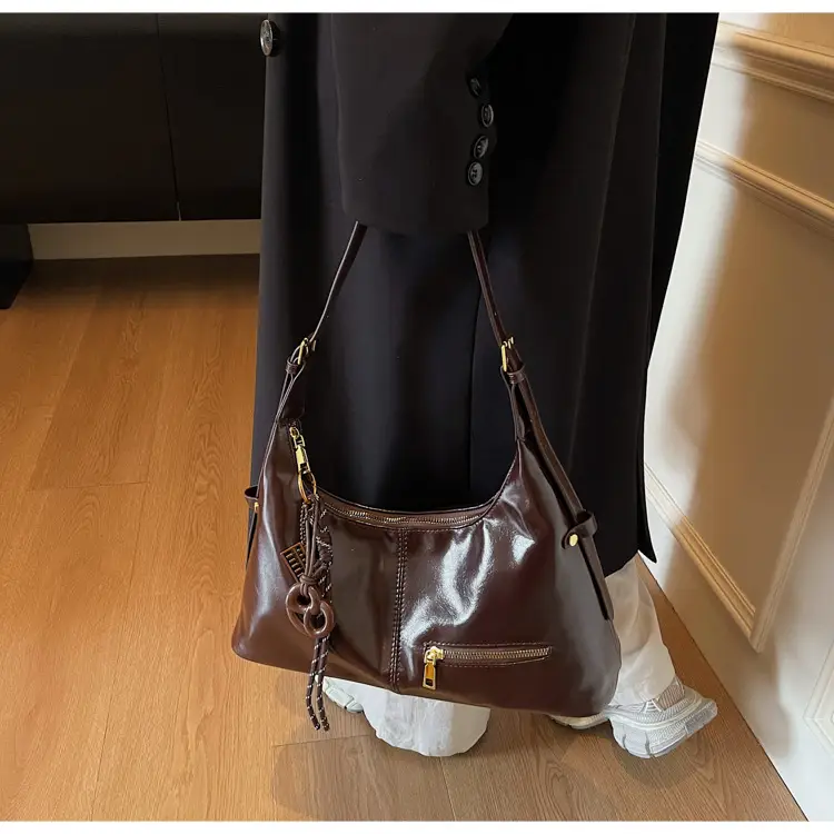 Vintage Red Leather Crossbody Bag for Women 2026 — feature 22