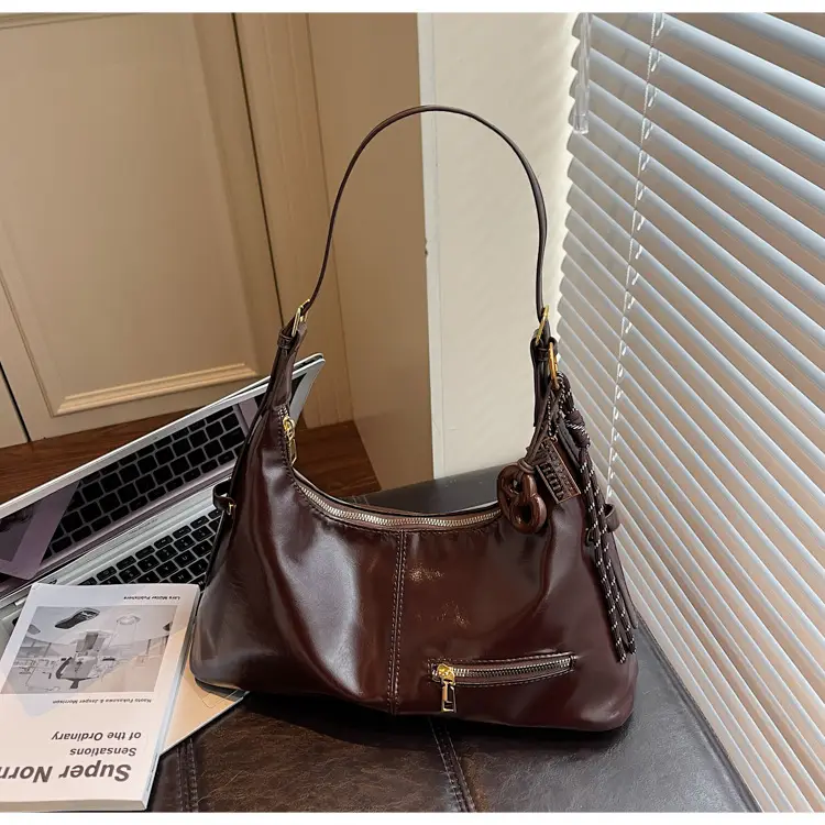 Vintage Red Leather Crossbody Bag for Women 2026 — feature 27