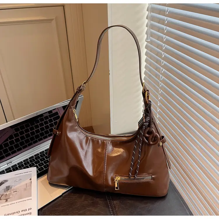Vintage Red Leather Crossbody Bag for Women 2026 — feature 30