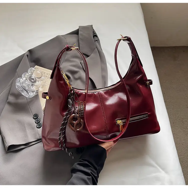 Vintage Red Leather Crossbody Bag for Women 2026 — feature 38