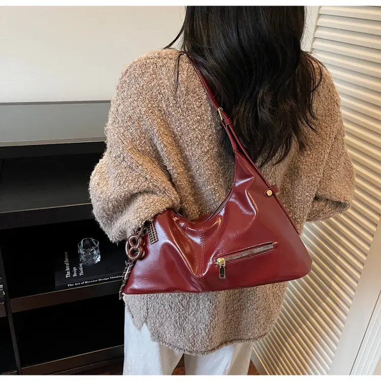 Vintage Red Leather Crossbody Bag for Women 2026 — feature 9