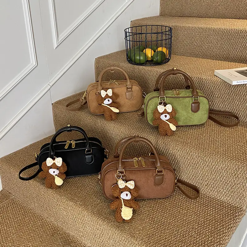Brown Textured Shoulder Bag for Women Autumn Style - Image 8