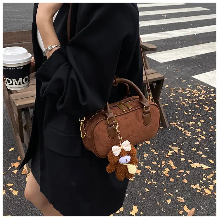 Brown Textured Shoulder Bag for Women Autumn Style — feature 11