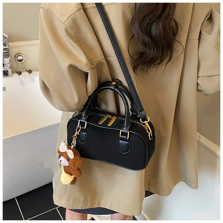 Brown Textured Shoulder Bag for Women Autumn Style — feature 16