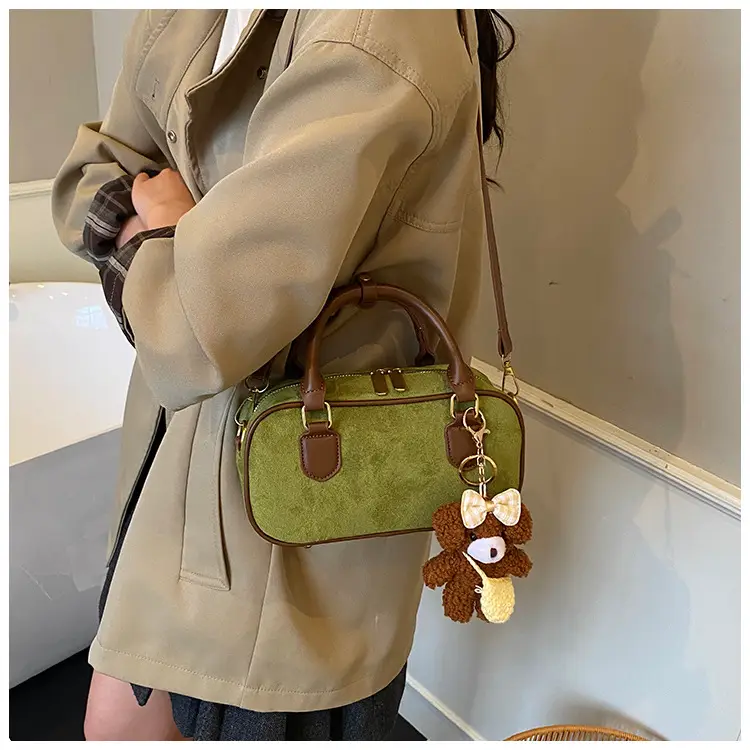 Brown Textured Shoulder Bag for Women Autumn Style — feature 17